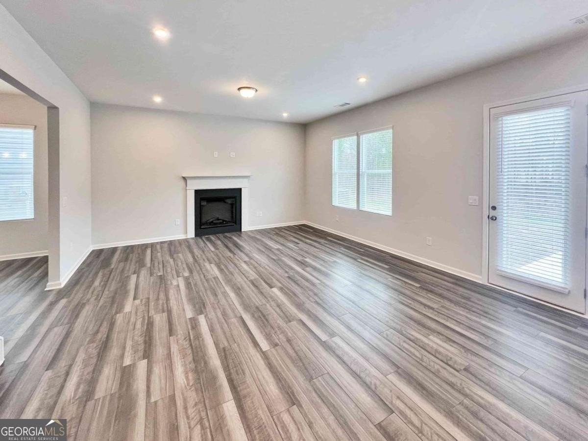 283 Brighton Bend Ln - Photo 5 of 26