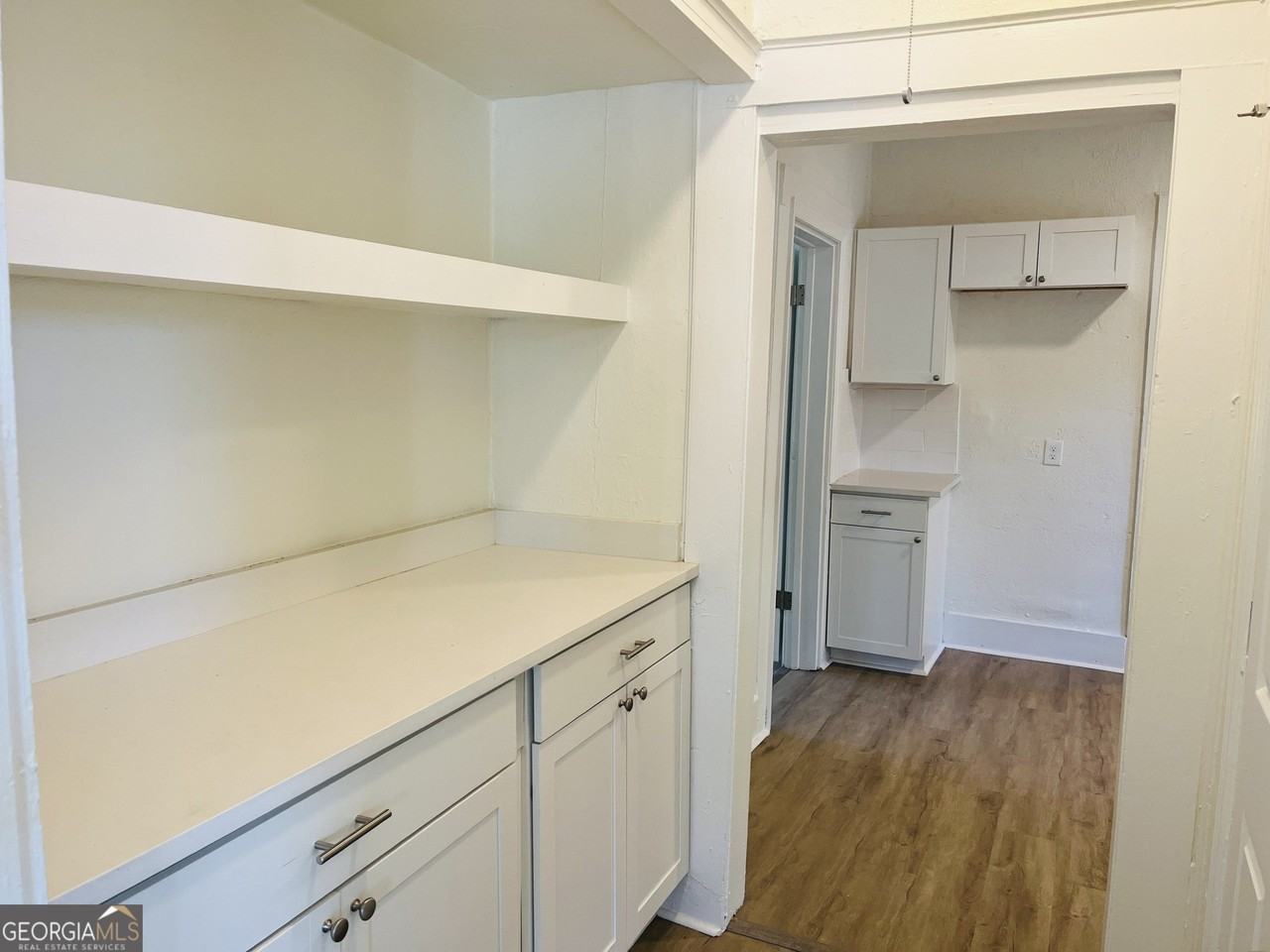 410 Alford St - Photo 6 of 23