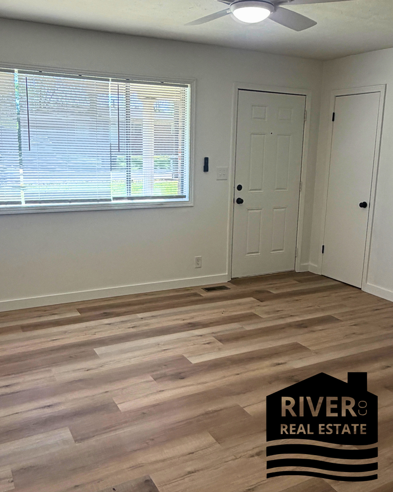 Madison Avenue Complex - Photo 6 of 15