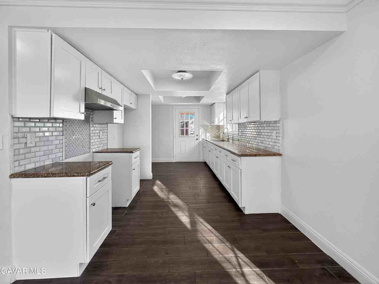 87th St E - Photo 5 of 15