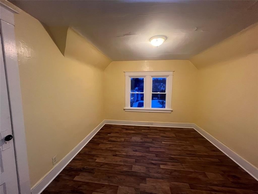 155 Willow St #3 - Photo 4 of 10