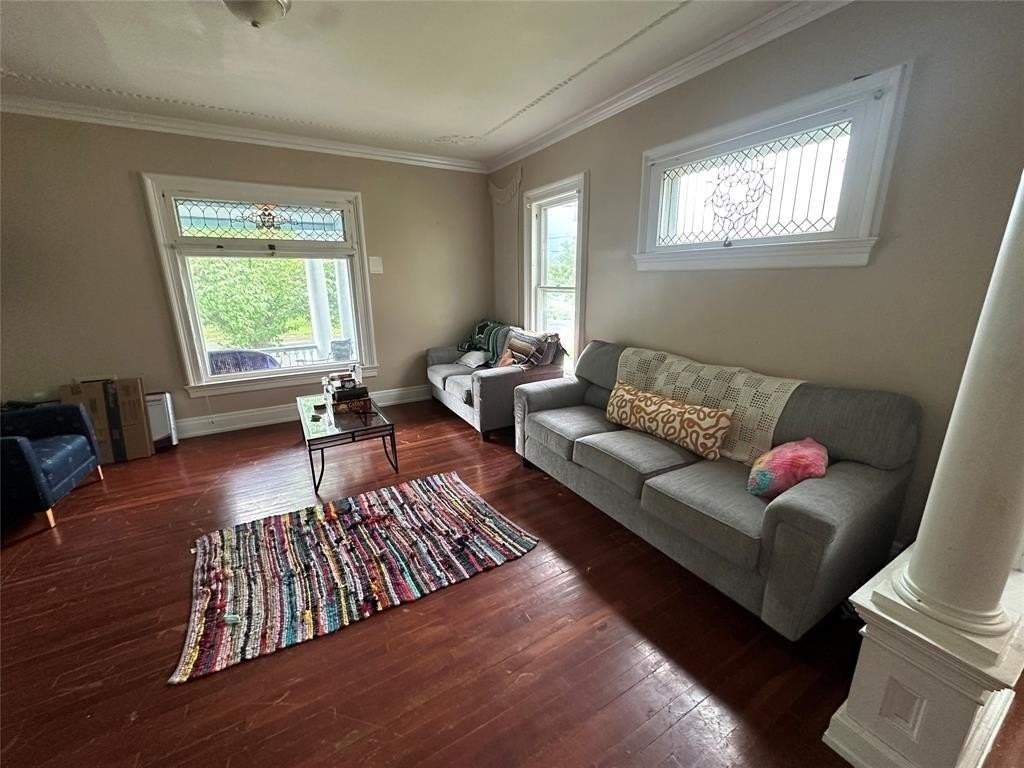 19 Edwards St - Photo 4 of 22
