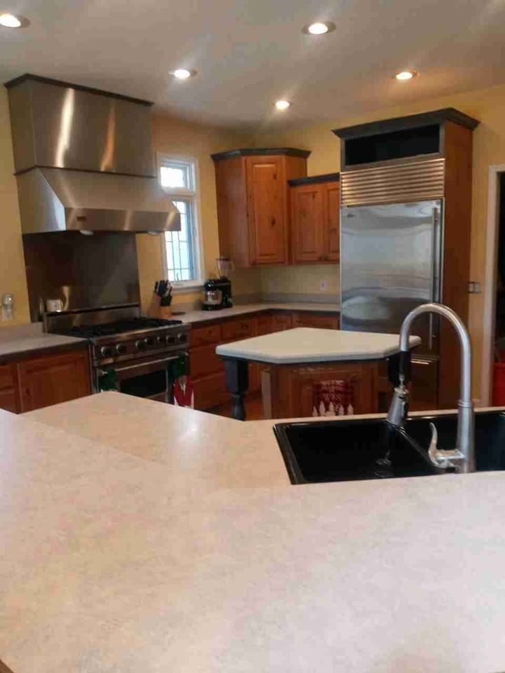 2454 E Herbison Rd - Photo 2 of 24