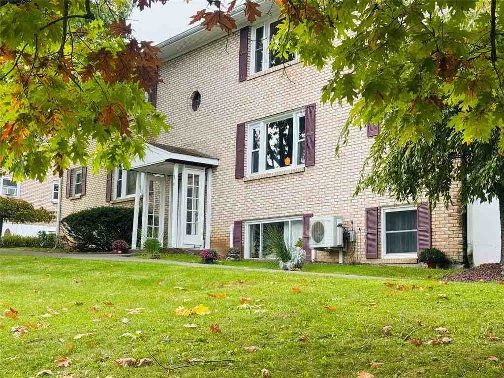 212 Rano Blvd #3 - Photo 4 of 5