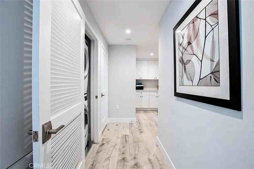 10718 Acama St #401 - Photo 6 of 9