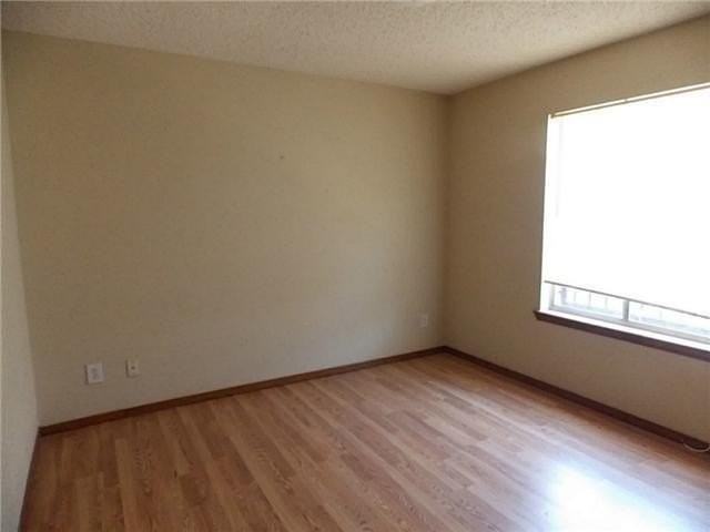 504 E University Ave - Photo 7 of 11