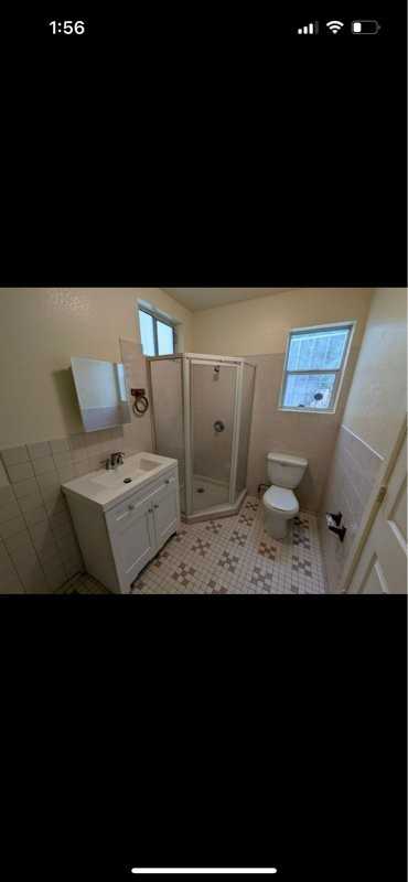 322 Peralta St - Photo 4 of 10