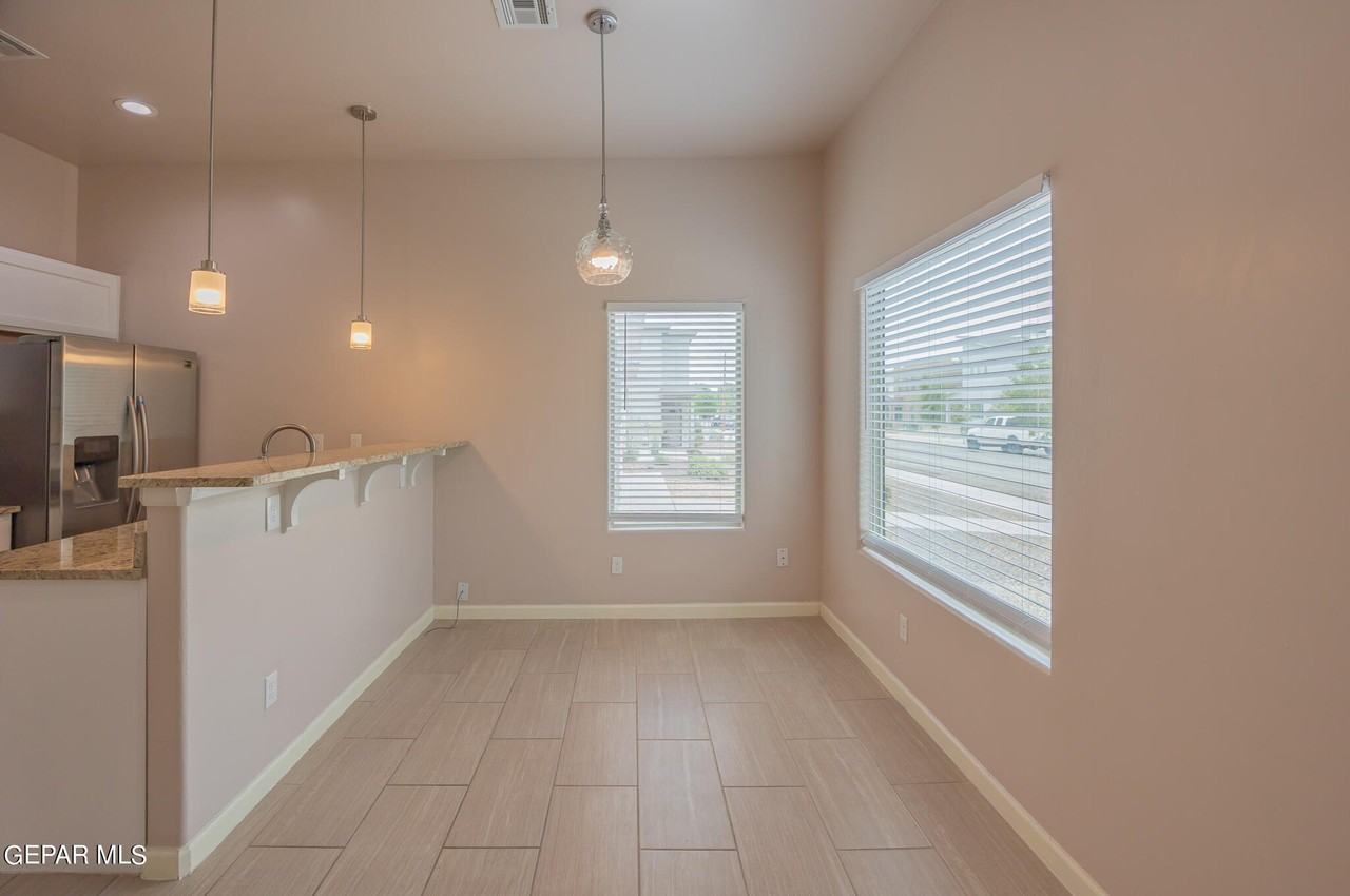 6537 Hoop St Unit A - Photo 3 of 11