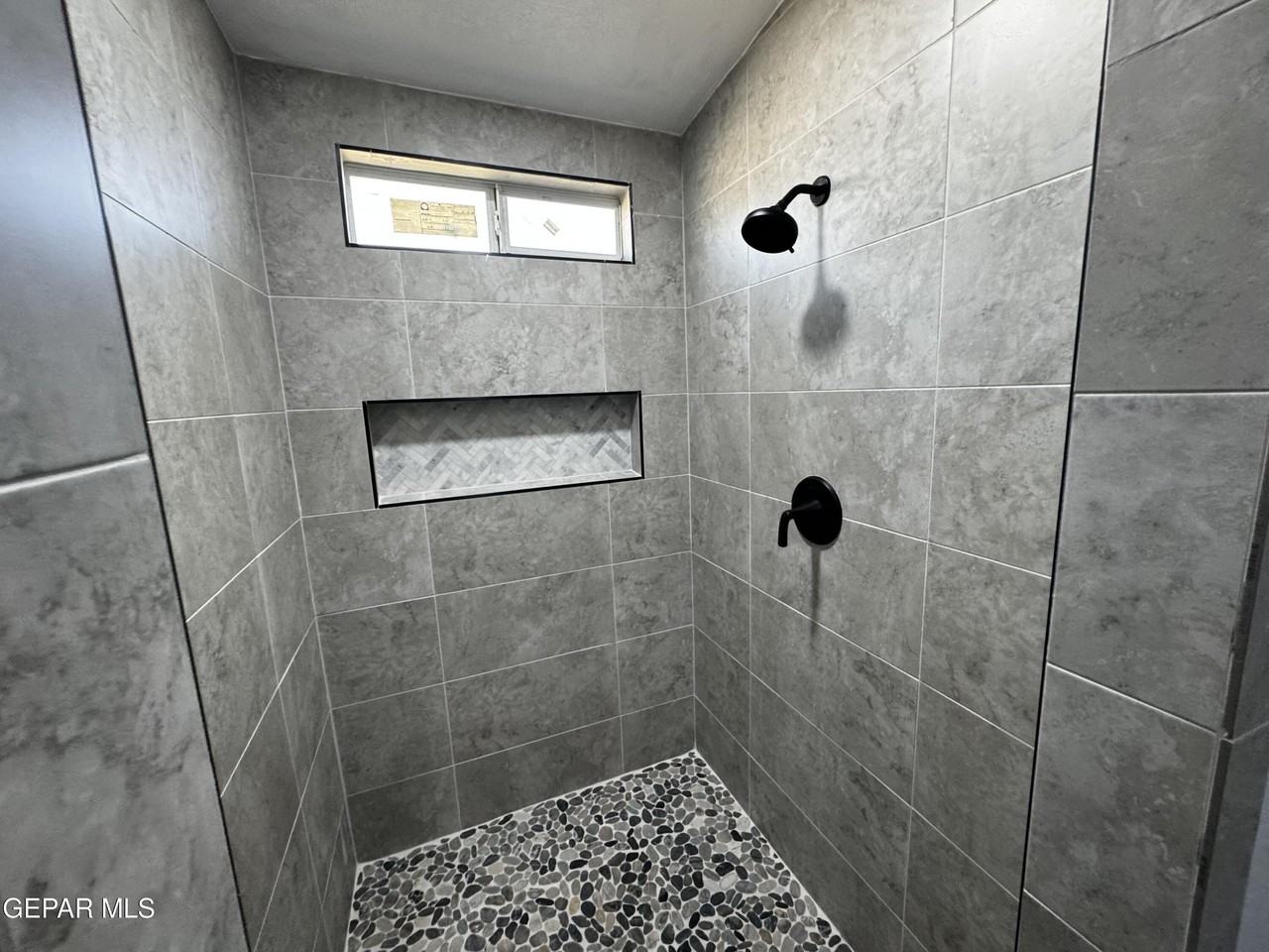 10277 N Loop Dr Unit C - Photo 6 of 14