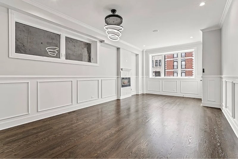 4827 S Saint Lawrence Ave #3 - Photo 2 of 19