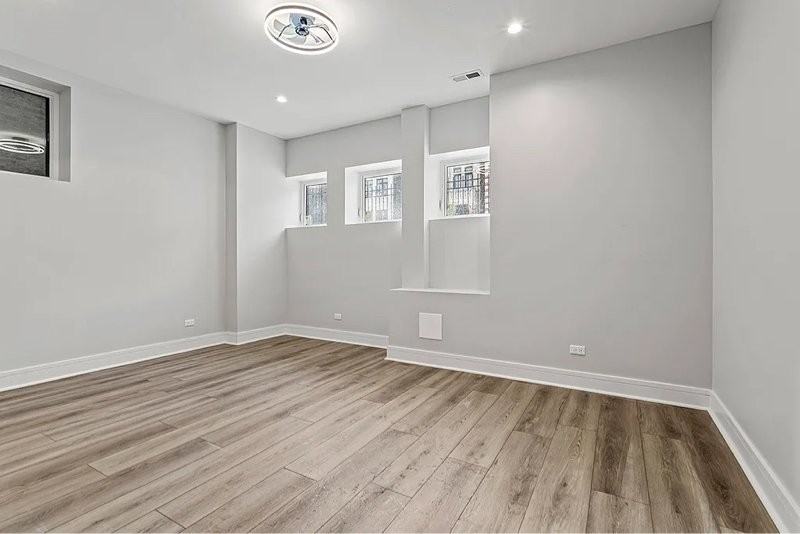 4827 S Saint Lawrence Ave #3 - Photo 7 of 19