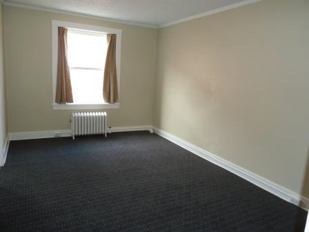 Marion Court Apartments - Photo 6 of 37