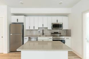 809 Diamond St - Photo 1 of 1