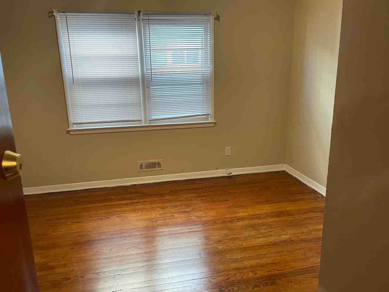 24 Grand Ave #1 - Photo 3 of 7