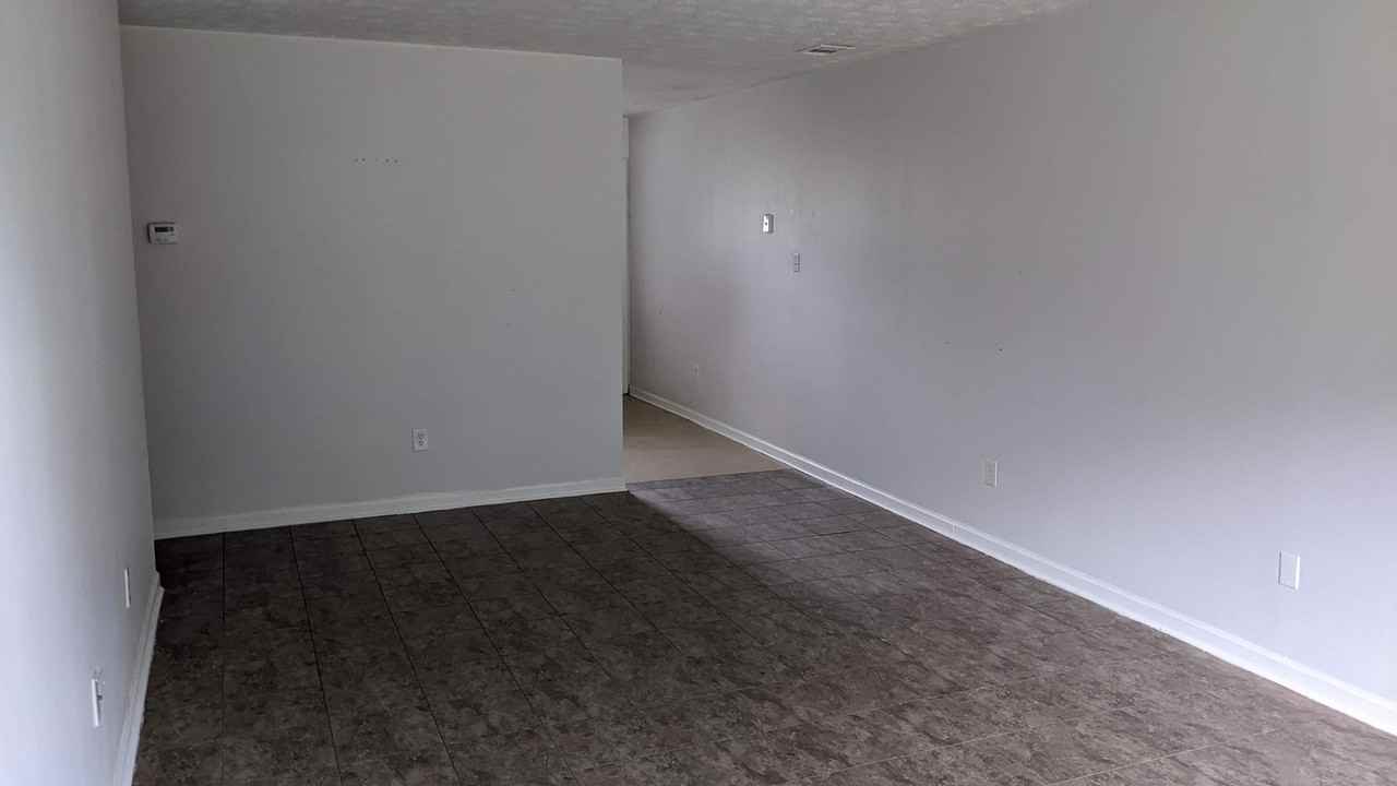 102 Jay Ln #A - Photo 3 of 8