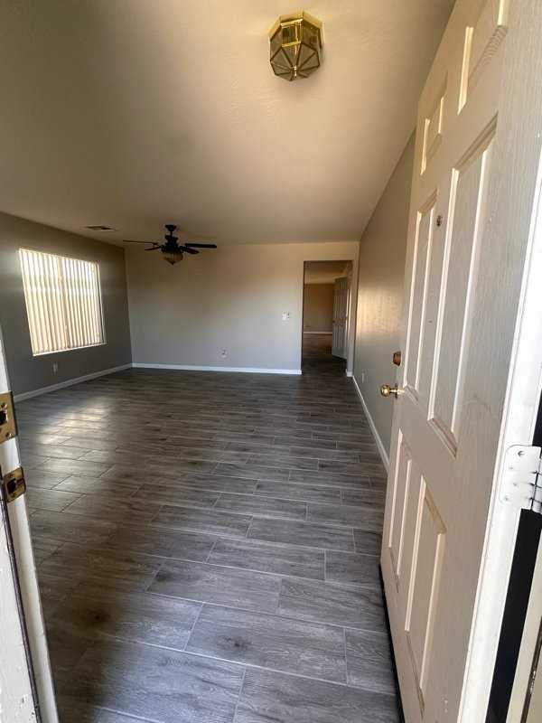 29551 N Little Leaf Dr - Photo 2 of 18