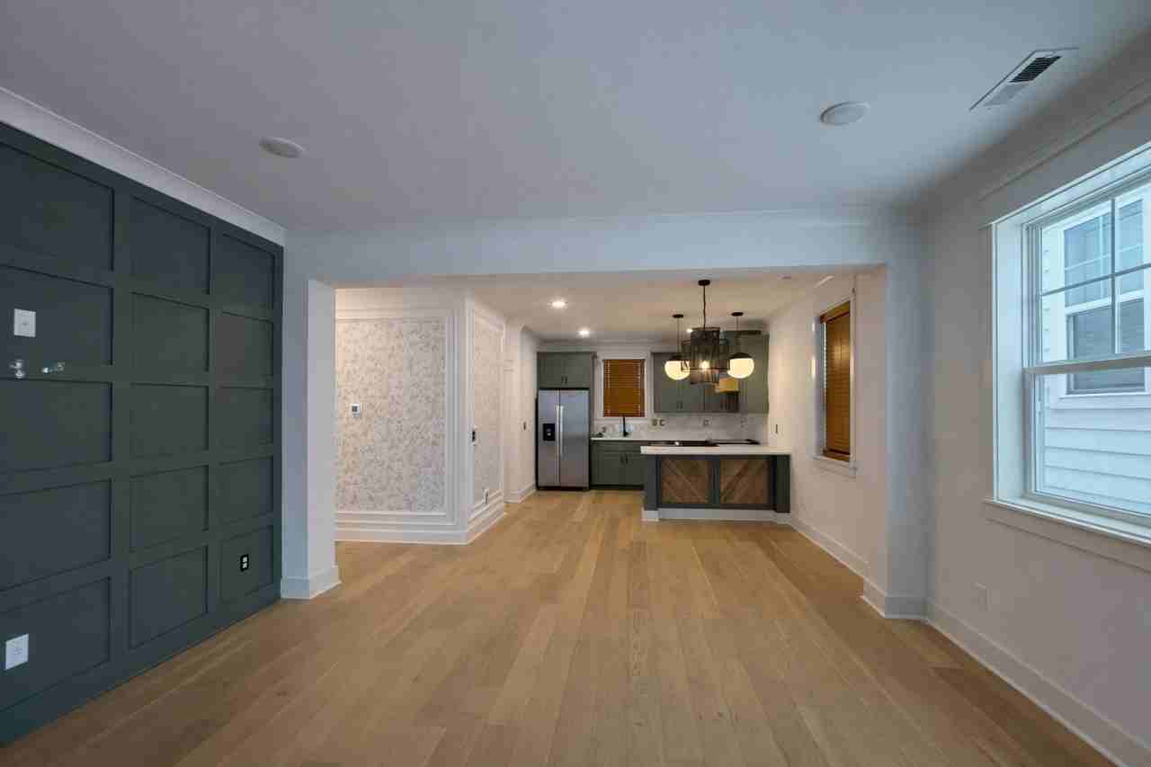 2022 Maple View Ln - Photo 5 of 20