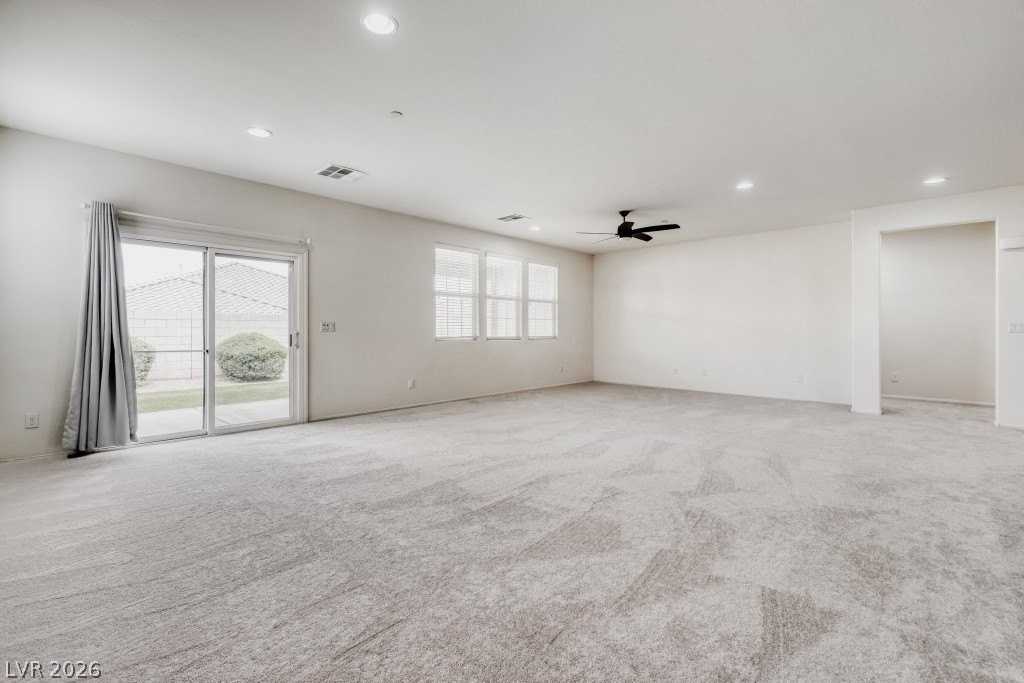 908 Lynne Harbor Ave - Photo 4 of 28