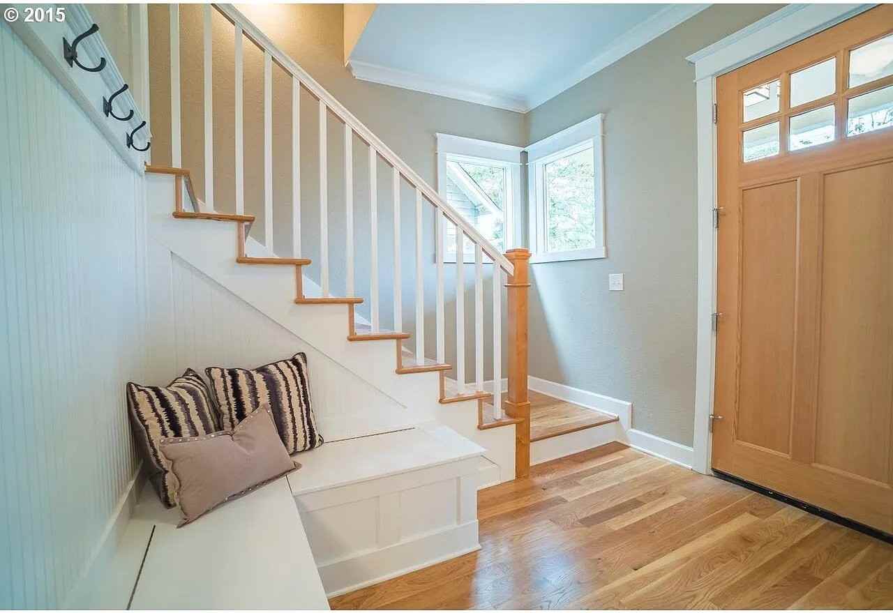 3712 Se Yamhill St - Photo 2 of 20
