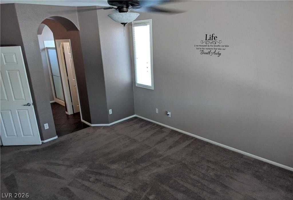 7555 Engleberg Ave - Photo 7 of 10