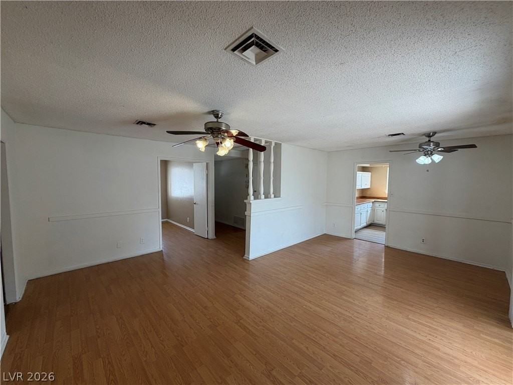 1804 Kassabian Ave - Photo 3 of 16