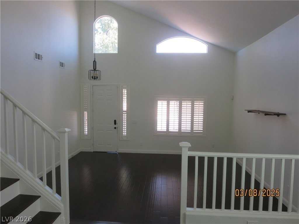 499 Holly Hunt St - Photo 2 of 41