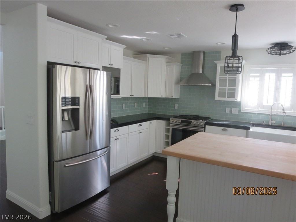 499 Holly Hunt St - Photo 5 of 41