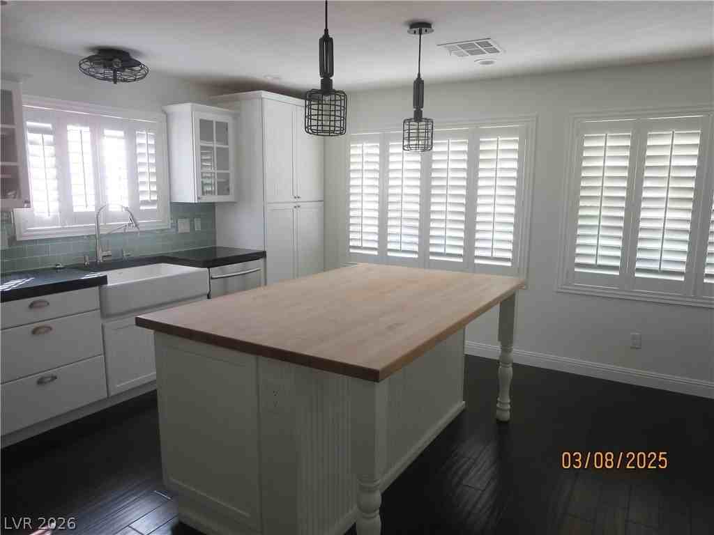 499 Holly Hunt St - Photo 6 of 41