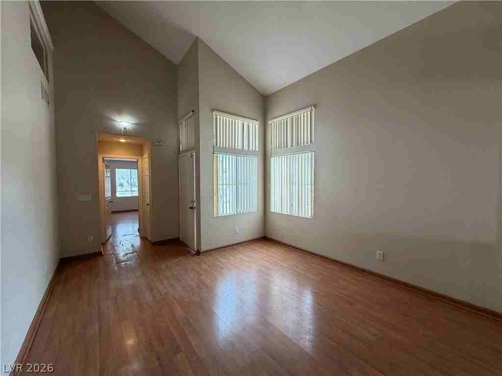 8186 Beekman St - Photo 2 of 24