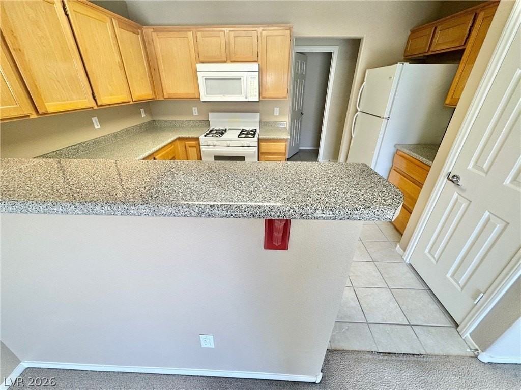 6401 Hillside Brook Ave - Photo 5 of 25