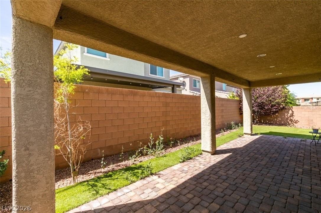 6887 Crimson Horse Ct - Photo 3 of 7