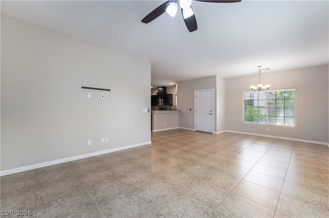 9526 Vega Carpio Ave - Photo 6 of 49