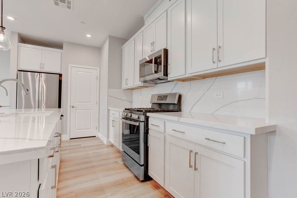 646 Infinity Ridge St - Photo 4 of 40