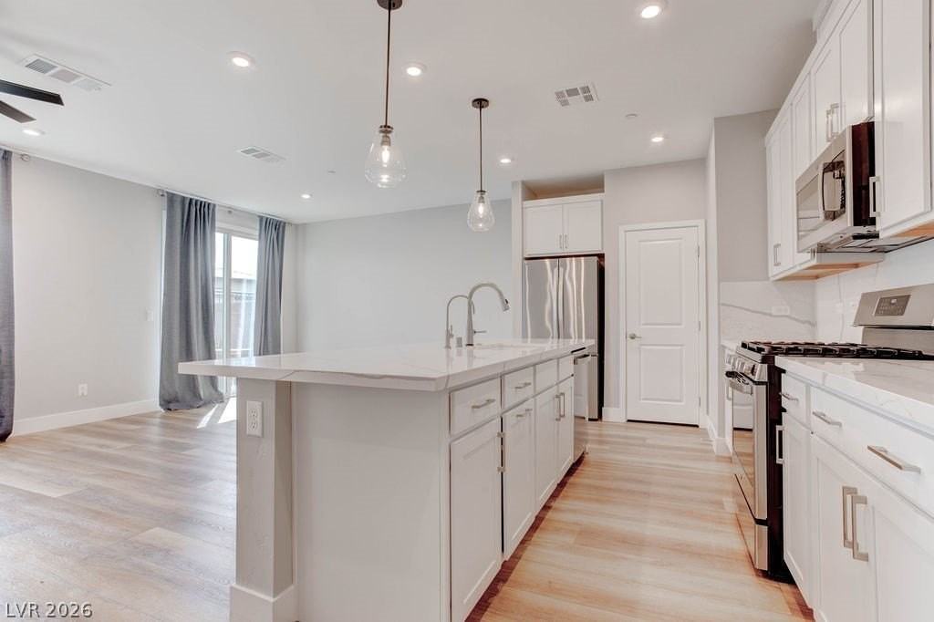 646 Infinity Ridge St - Photo 5 of 40