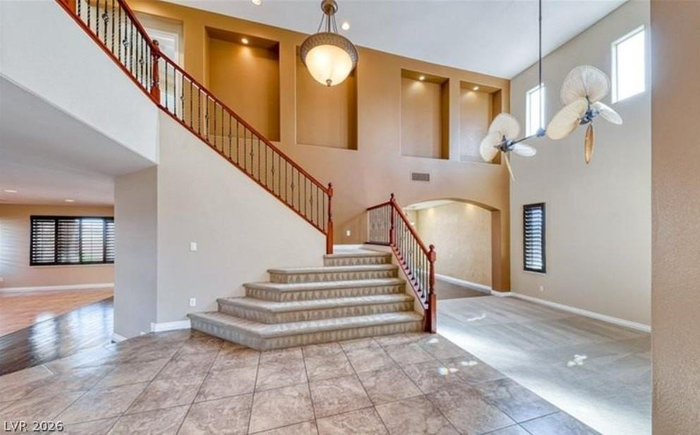 10088 Keifer Valley St - Photo 5 of 36