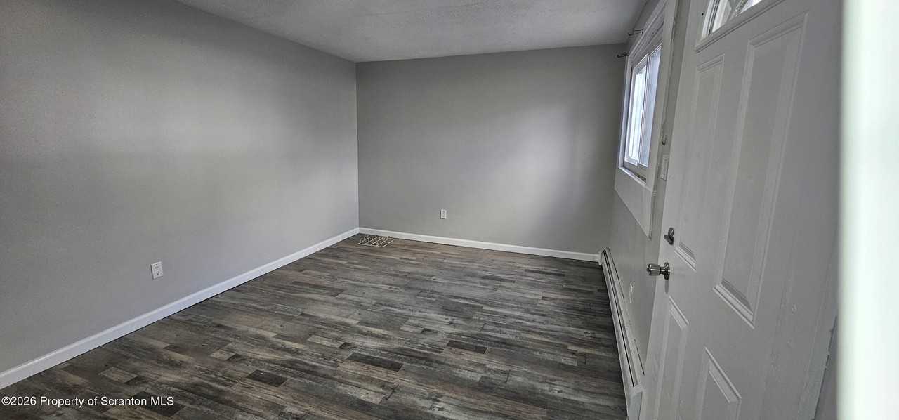 333 Oak St Unit 1/2 - Photo 2 of 12