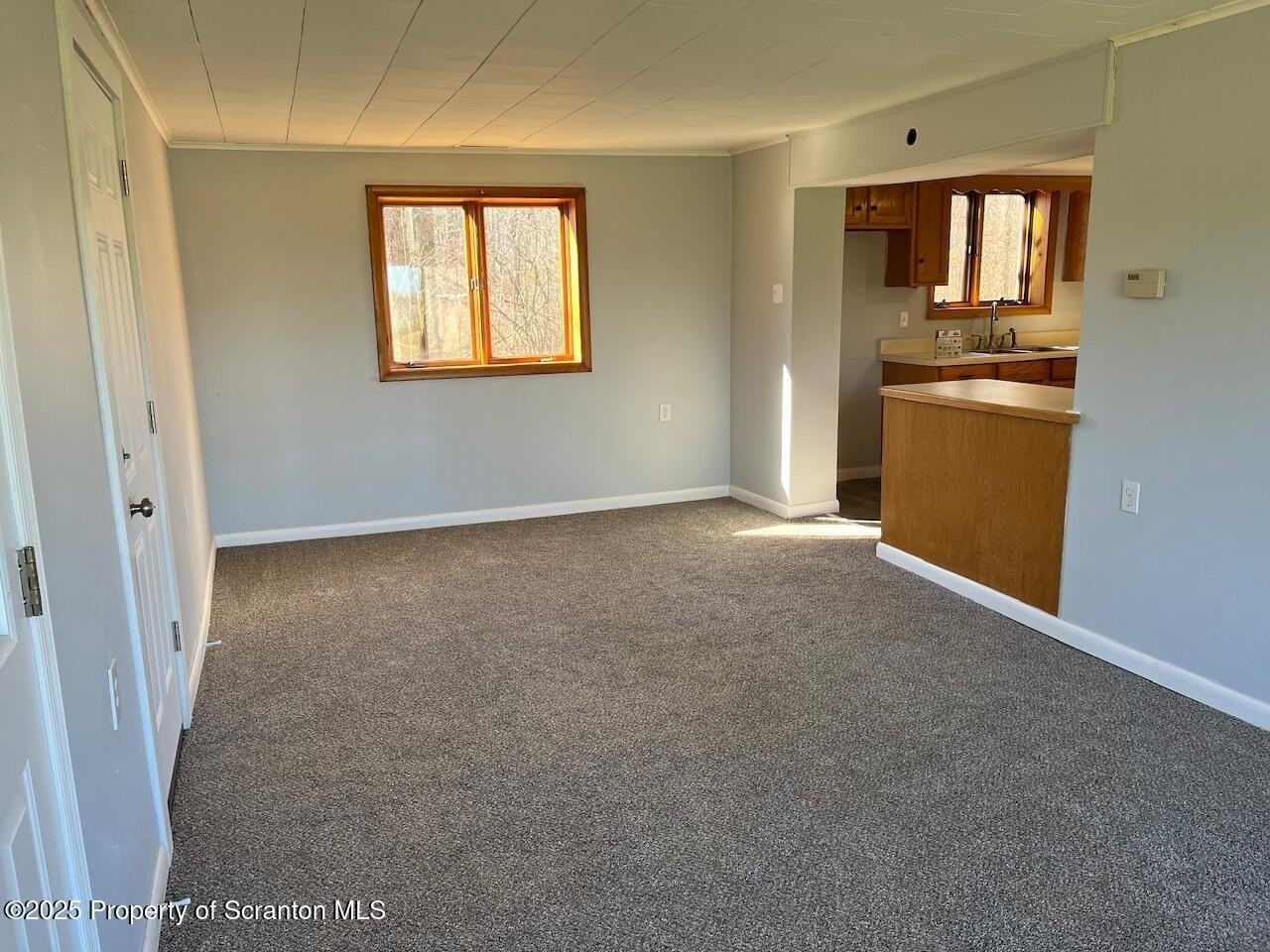 3191 Aberdeen Rd - Photo 6 of 14