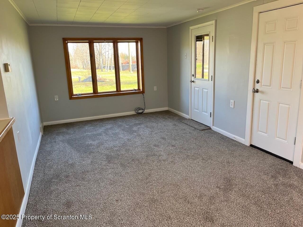 3191 Aberdeen Rd - Photo 7 of 14