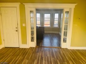 2 Hawthorne Pl #2 - Photo 1 of 1