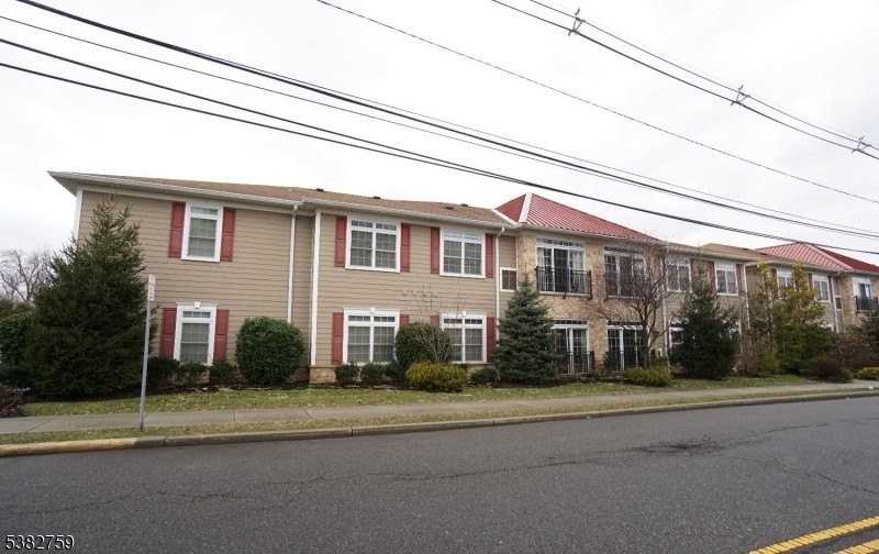 475 Avenel St #102 - Photo 2 of 25