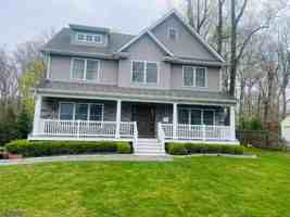 featured image of 227 E Mcclellan Ave