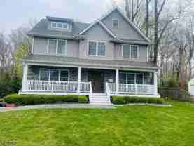 227 E Mcclellan Ave - Photo 1 of 1