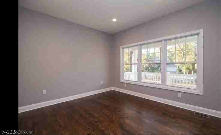 227 E Mcclellan Ave - Photo 7 of 21