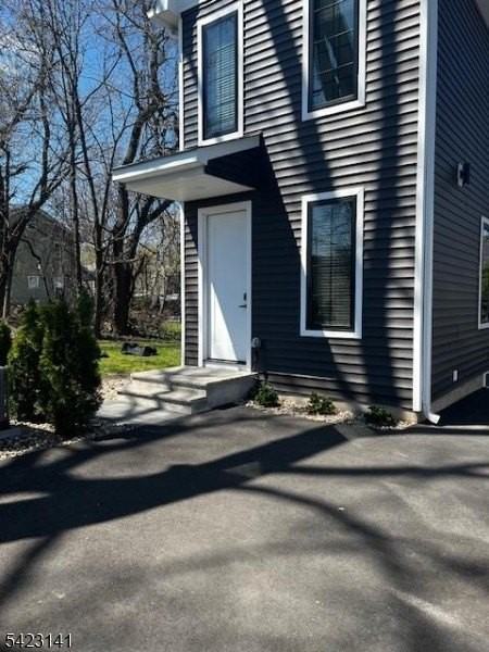 51 New St Unit B #B - Photo 2 of 32