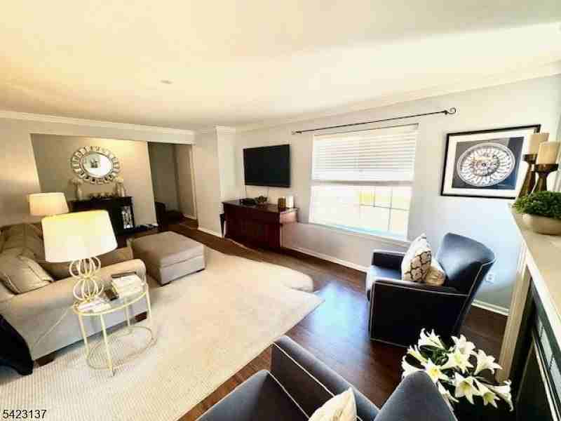 247 Riveredge Dr #247 - Photo 3 of 19