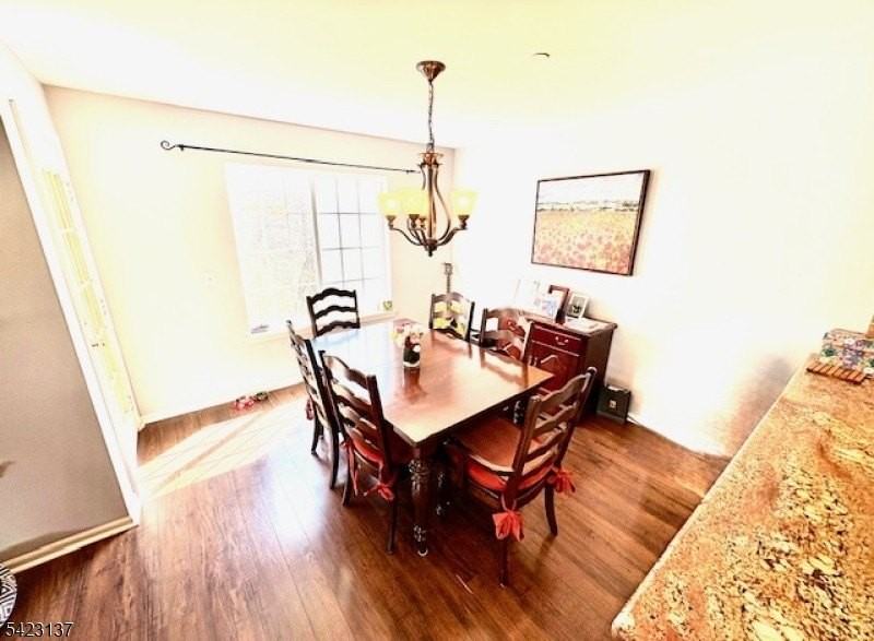 247 Riveredge Dr #247 - Photo 6 of 19