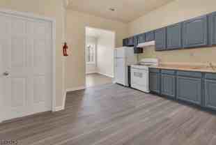 31A Martin Luther King Jr Dr #2 - Photo 1 of 1