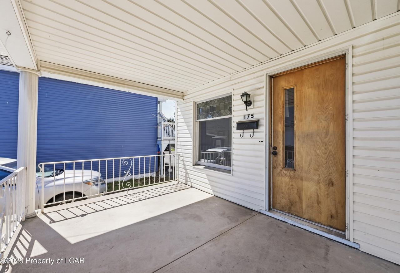 175 Dundaff St - Photo 5 of 27