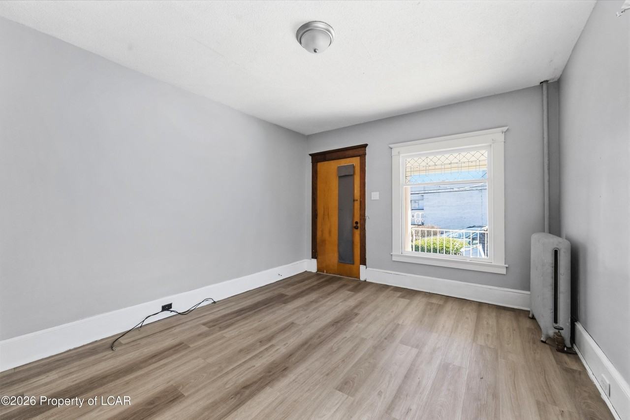 175 Dundaff St - Photo 7 of 27