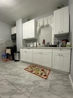 featured image of 72 W 13th St